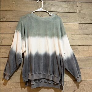 American Eagle Outfitters Gray Jegging Fit Top